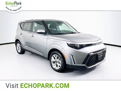 Used 2024 Kia Soul LX w/ Option Group 015