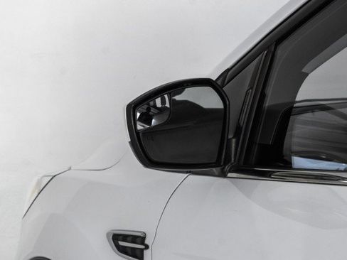 Used 2019 Ford Escape SEL AWD/4WD image 38