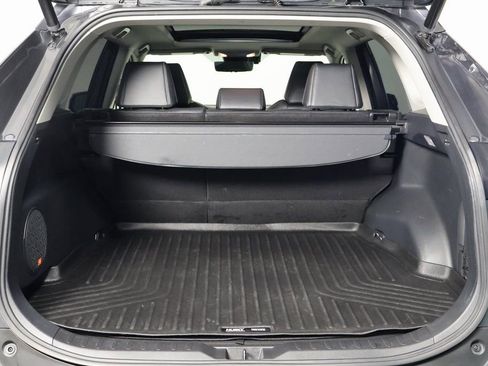 Used 2020 Toyota RAV4 Limited image 14