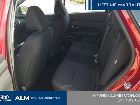 New 2026 Hyundai Tucson SE image 17