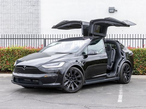 Used 2022 Tesla Model X AWD/4WD image 21