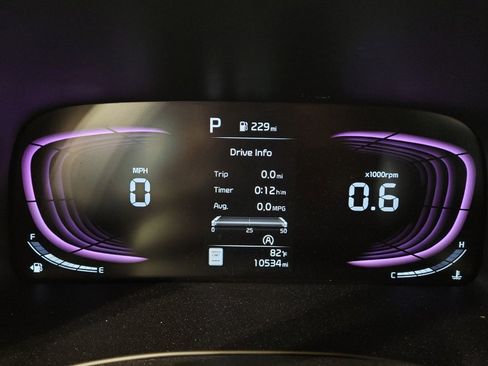 Used 2025 Kia Soul LX w/ LX Technology Package FWD image 23