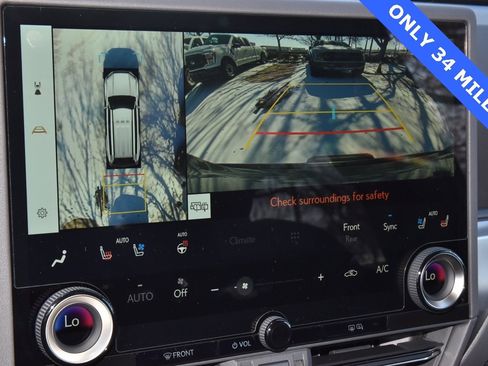 Used 2026 Lexus GX 550 image 29