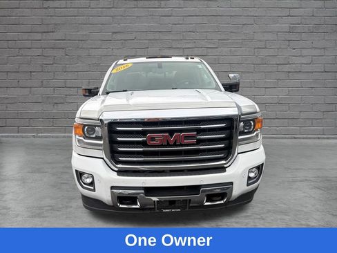 Used 2016 GMC Sierra 2500 SLT w/ All-Terrain HD Package AWD/4WD image 2