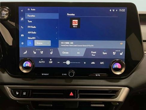 Used 2024 Lexus RX 350 AWD w/ Convenience Package image 40