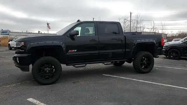 Used 2016 Chevrolet Silverado 1500 LTZ Z71 w/ Midnight Edition AWD/4WD image 5