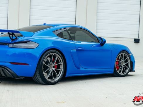 Used 2022 Porsche 718 Cayman GT4 image 62