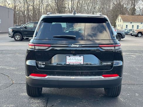 New 2025 Jeep Grand Cherokee Limited image 3