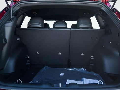 New 2026 Jeep Compass Limited image 8