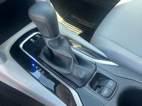 Used 2024 Toyota Corolla Cross L FWD image 14