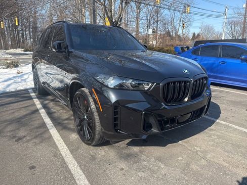 Used 2025 BMW X5 M60i w/ Executive Package image 1