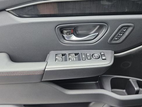 New 2025 Honda Pilot Black Edition image 10