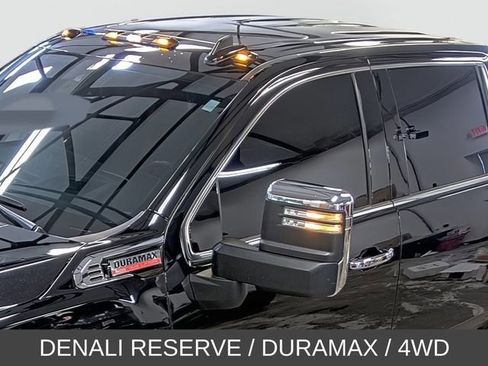 Used 2024 GMC Sierra 2500 Denali w/ Denali Reserve Package AWD/4WD image 9