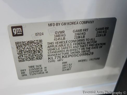 Used 2025 Chevrolet Trax ACTIV w/ Sunroof Package FWD image 37