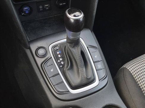 Used 2021 Hyundai Kona SEL FWD image 15