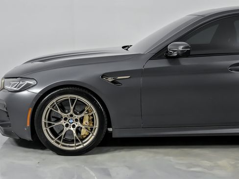 Used 2022 BMW M5 CS image 7