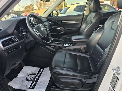 Used 2020 Kia Telluride LX image 9