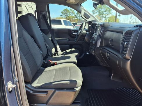 Used 2022 Chevrolet Silverado 1500 Custom image 14