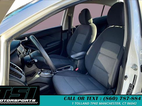 Used 2017 Kia Forte LX w/ LX Popular Package image 25