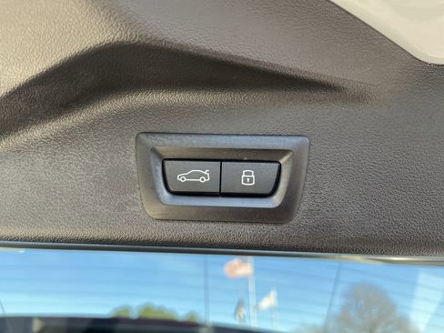 Used 2024 BMW X5 M60i image 35