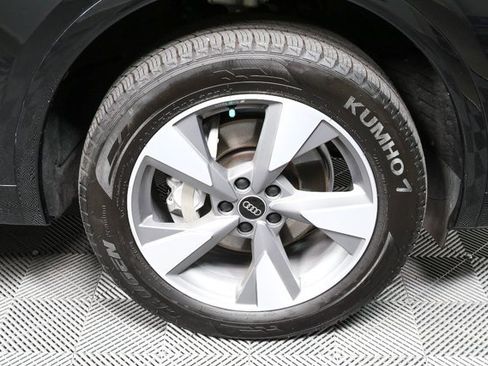 Used 2023 Audi Q5 2.0T Premium Plus w/ Premium Plus Package image 39