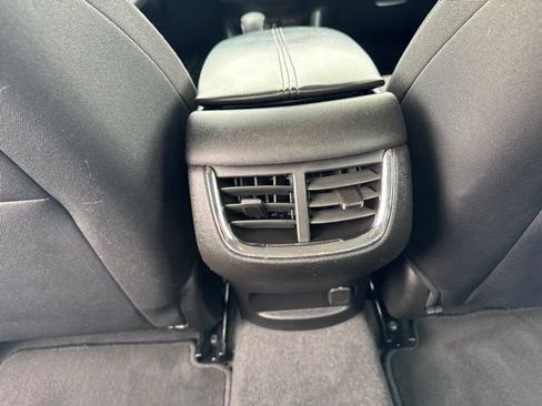 Used 2023 Chevrolet Malibu LT FWD image 28