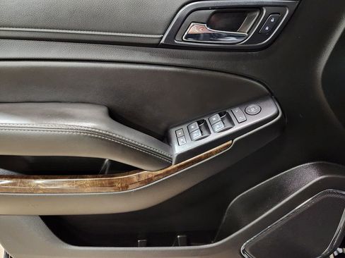 Used 2018 Chevrolet Tahoe LS RWD image 40
