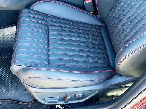 Certified 2025 Genesis G70 2.5T w/ Sport Prestige Package image 21