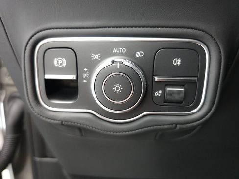 Used 2025 Mercedes-Benz G 63 AMG 4MATIC image 10