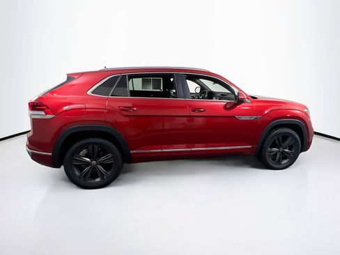 Used 2022 Volkswagen Atlas Cross Sport SEL R-Line image 4