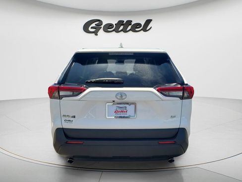 Used 2024 Toyota RAV4 LE FWD image 9