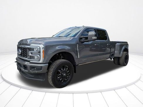 Used 2023 Ford F350 Lariat w/ Lariat Ultimate Package image 8