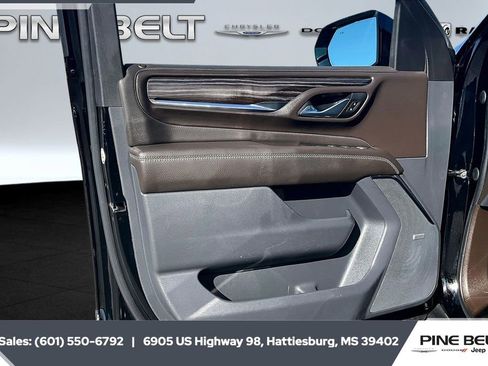 Used 2023 GMC Yukon Denali image 17