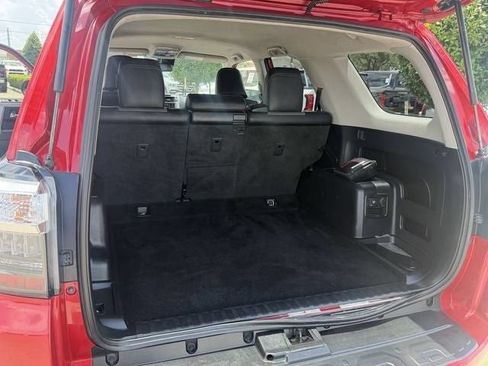 Used 2024 Toyota 4Runner SR5 Premium AWD/4WD image 22