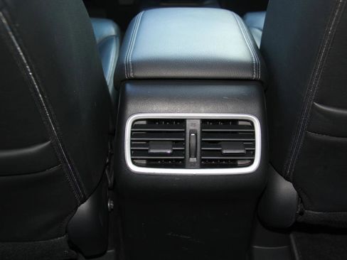 Used 2016 Honda CR-V Touring image 20