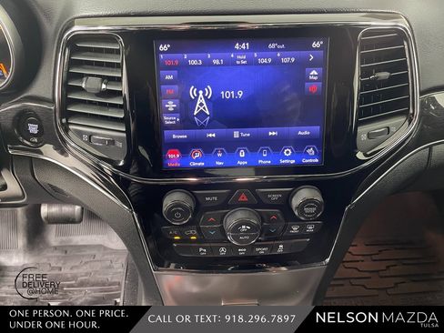 Used 2020 Jeep Grand Cherokee Trailhawk image 30