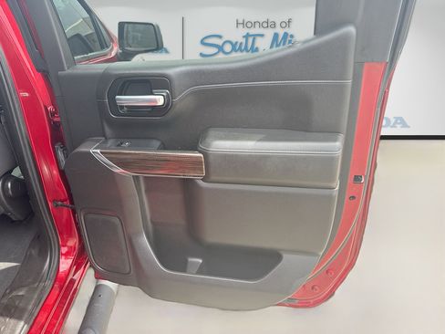 Used 2021 Chevrolet Silverado 1500 RST RWD image 30