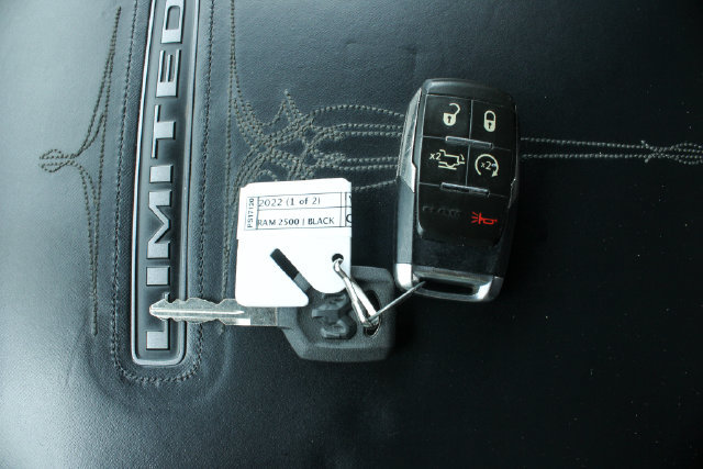 Used 2022 RAM 2500 Limited AWD/4WD image 32