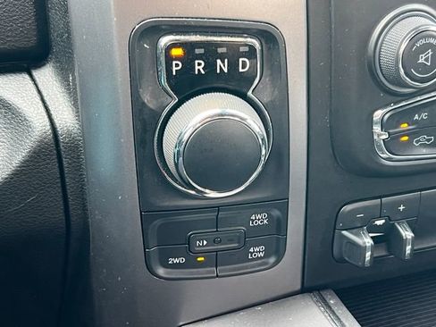 Used 2021 RAM 1500 Classic Warlock AWD/4WD image 35