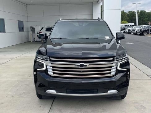 Used 2022 Chevrolet Tahoe High Country AWD/4WD image 3