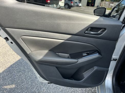 Used 2023 Nissan Altima 2.5 SV w/ SV Premium Package FWD image 25