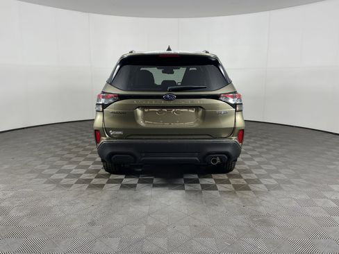 New 2025 Subaru Forester Touring image 4
