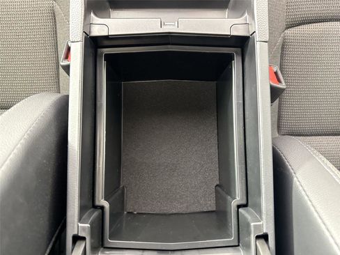 Used 2024 Toyota bZ4X XLE image 35