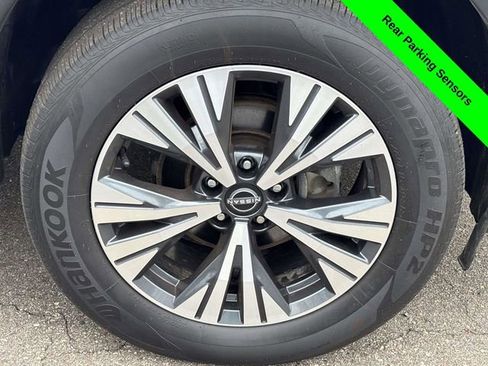 Used 2023 Nissan Rogue SV AWD/4WD image 31