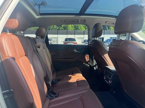 Used 2019 Audi Q7 3.0T Prestige w/ Prestige Package AWD/4WD image 14