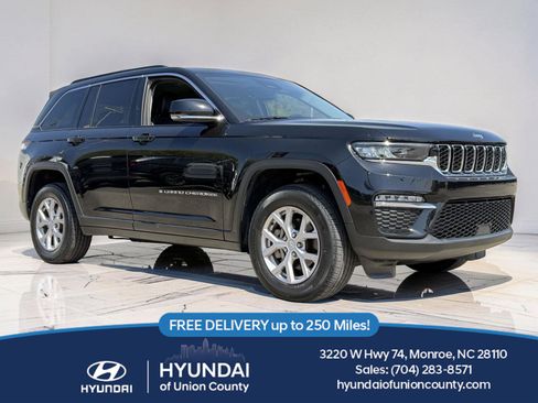 Used 2022 Jeep Grand Cherokee Limited image 1