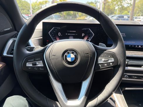 Used 2024 BMW X5 xDrive40i w/ Premium Package AWD/4WD image 18