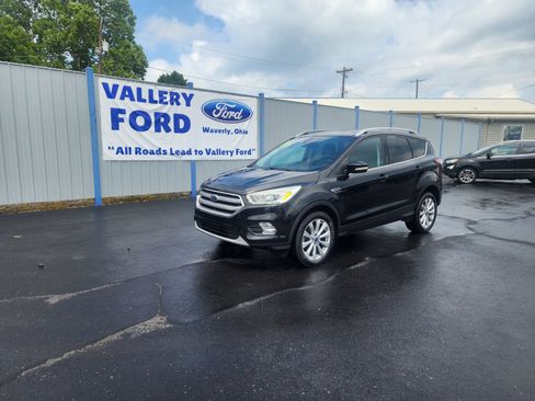 Used 2017 Ford Escape Titanium AWD/4WD image 1