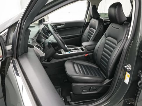 Certified 2024 Ford Edge SEL w/ Convenience Package AWD/4WD image 12