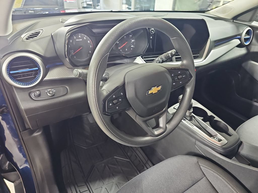Certified 2024 Chevrolet Trax LS FWD image 19